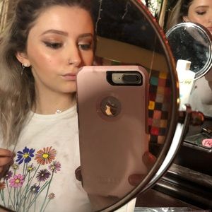 Meet your Posher, Carly